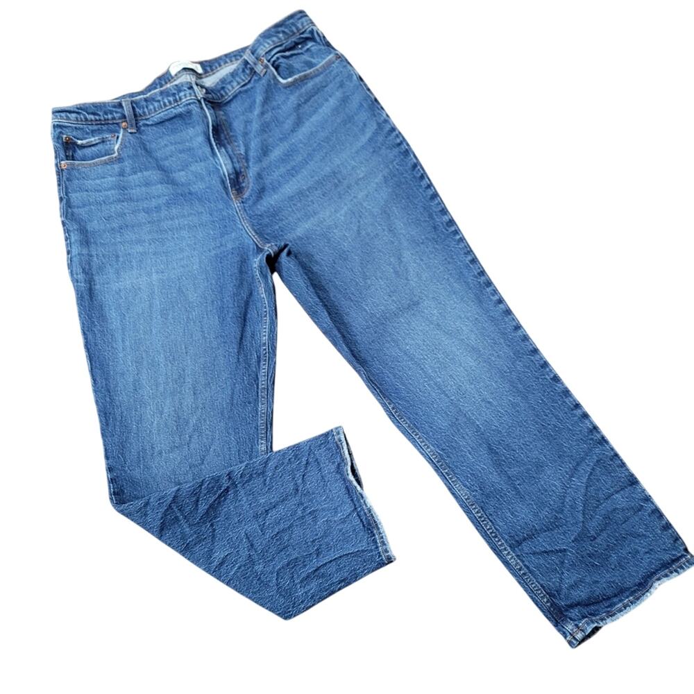 Abercrombie & Fitch The 90's Straight Ultra High Rise Jeans Size 35 / 20R